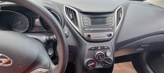 HYUNDAI HB20 1.6 COMFORT PLUS 16V FLEX 4P AUTOMÁTICO